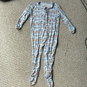 GAIIBBT | size 12-18 month onesie